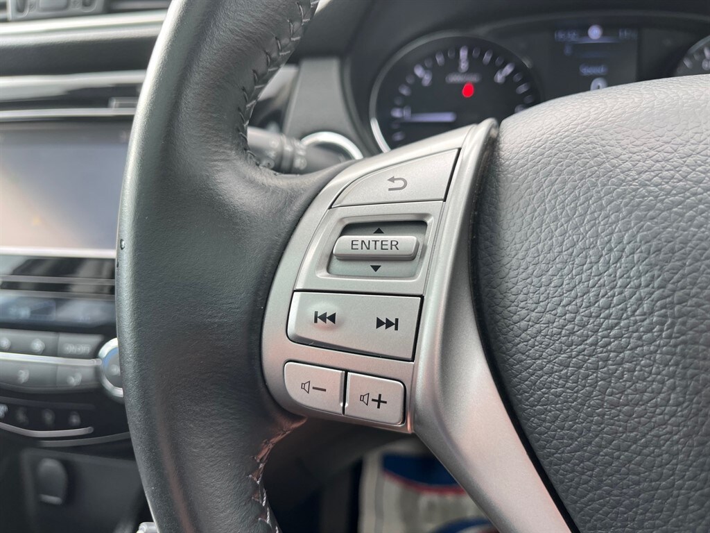 Used Nissan Qashqai 2016 for sale - 76366727: Photo 25