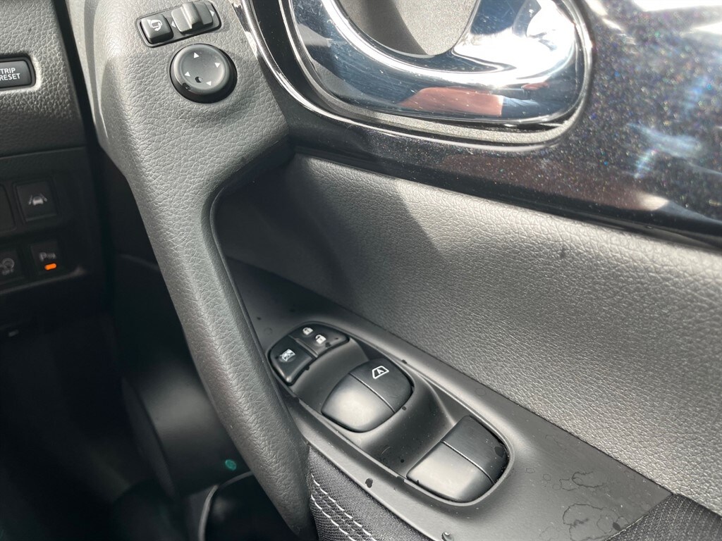 Used Nissan Qashqai 2016 for sale - 76366727: Photo 27