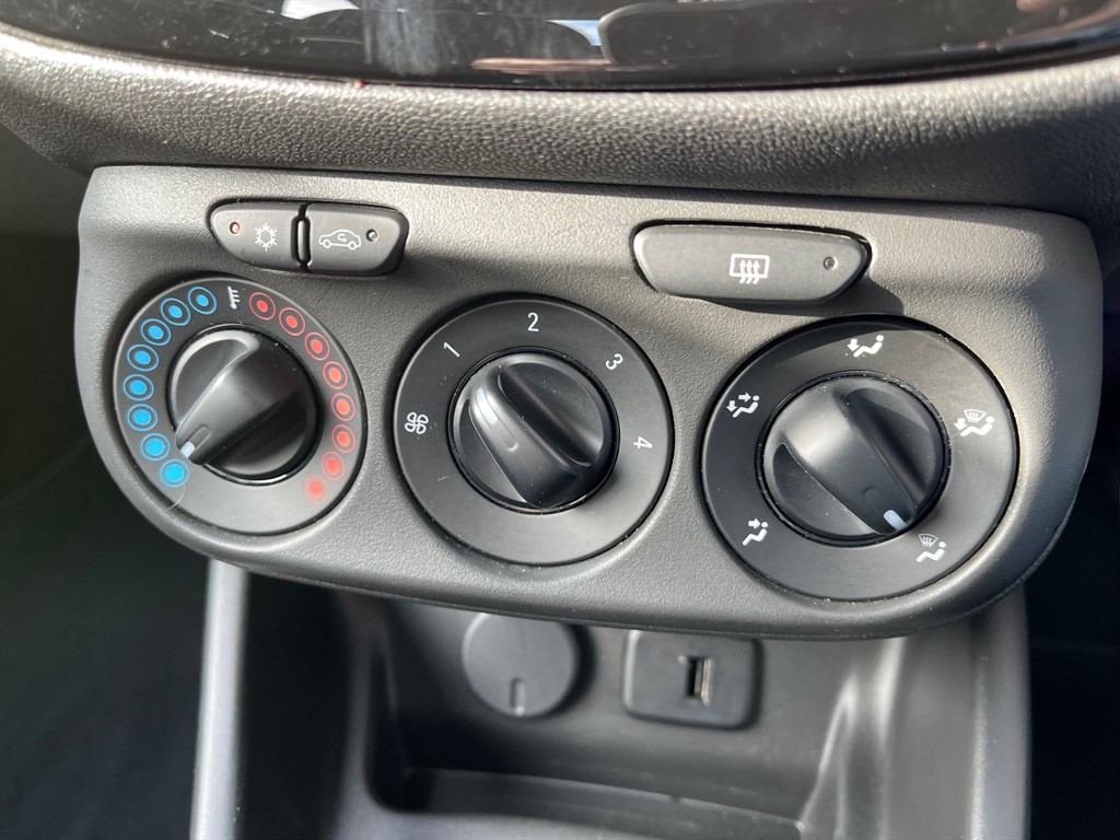 Used Vauxhall Corsa 2016 for sale - 77367342: Photo 22