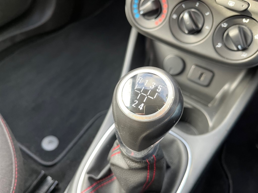 Used Vauxhall Corsa 2016 for sale - 77367342: Photo 24