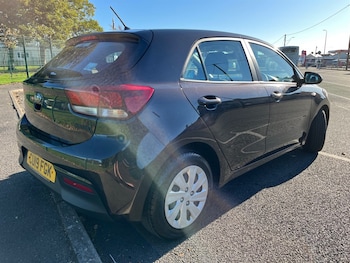 Used Kia Rio 2019 for sale - 76025849: Photo 4