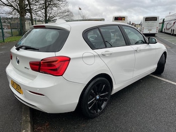 Used BMW 1 Series 2017 for sale - 76722500: Photo