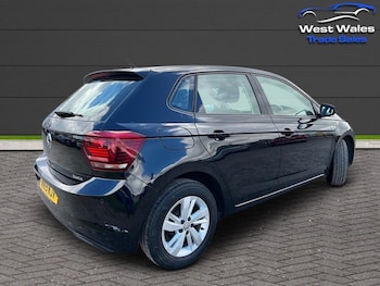 Used Volkswagen Polo 2019 for sale - 78356877: Photo