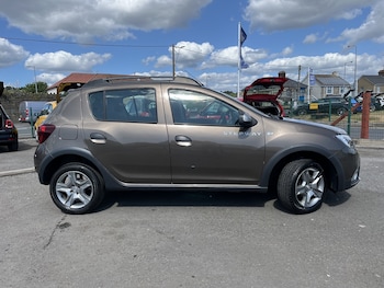Used Dacia Sandero 2018 for sale - 79369162: Photo