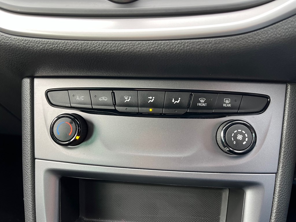 Used Vauxhall Astra 2020 for sale - 77170791: Photo 22