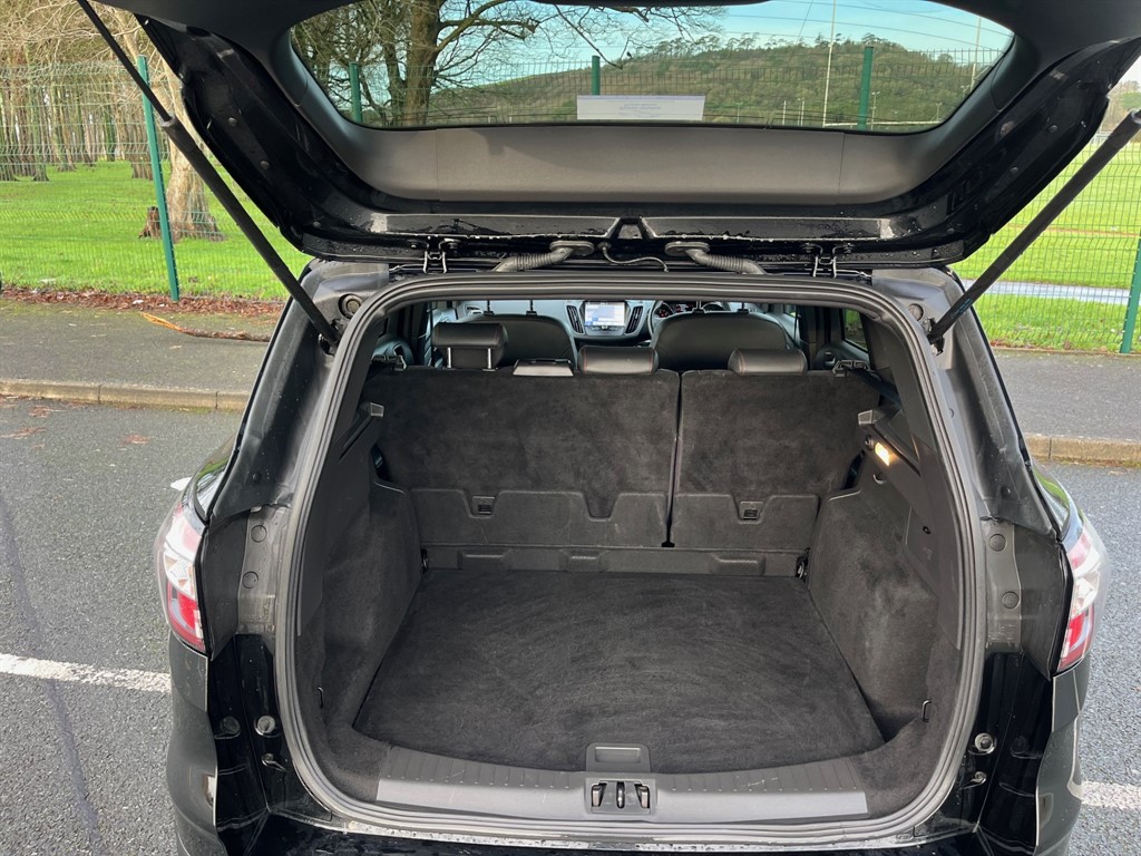 Used Ford Kuga 2019 for sale - 76960375: Photo 13