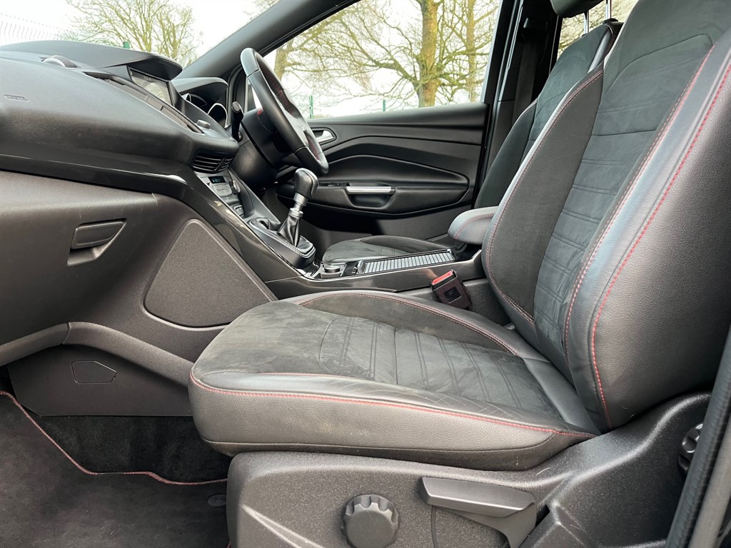 Used Ford Kuga 2019 for sale - 76960375: Photo 17