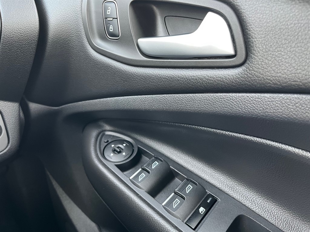 Used Ford Kuga 2019 for sale - 76960375: Photo 27