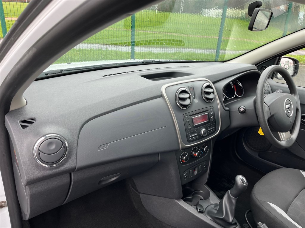 Used Dacia Sandero Stepway 2015 for sale - 77462104: Photo 17