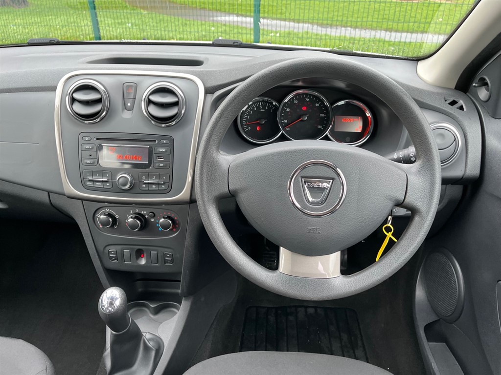 Used Dacia Sandero Stepway 2015 for sale - 77462104: Photo 29