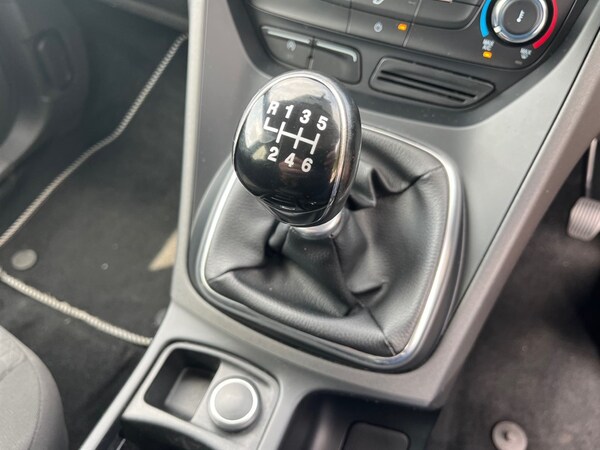 Used Ford C-Max 2017 for sale - 75629833: Photo 24