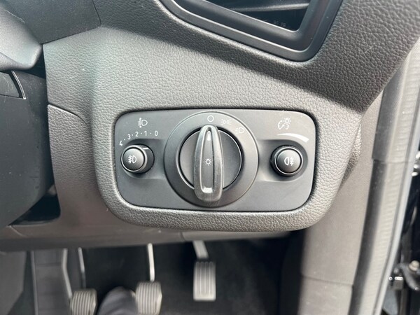 Used Ford C-Max 2017 for sale - 75629833: Photo 28