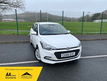 Used Hyundai i20 2016 for sale - 77504638: Photo