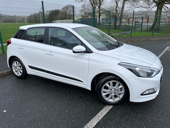 Used Hyundai i20 2016 for sale - 77504638: Photo