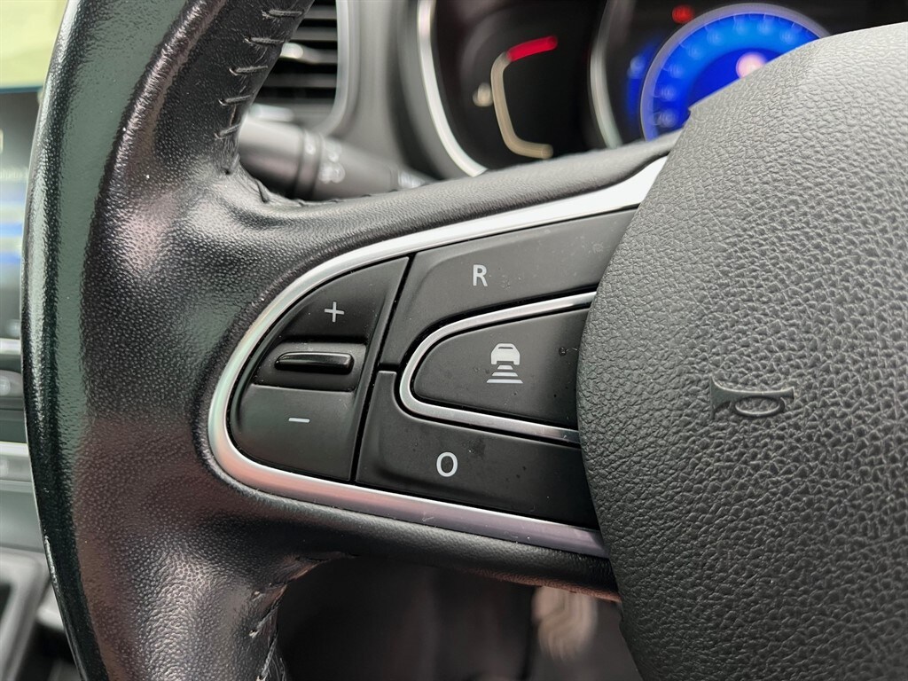 Used Renault Scenic 2017 for sale - 76229515: Photo 25