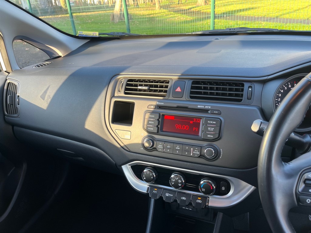 Used Kia Rio 2014 for sale - 76615908: Photo 20