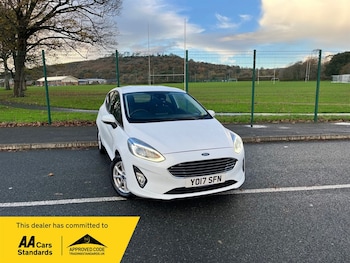 Used Ford Fiesta 2017 for sale - 76532376: Photo