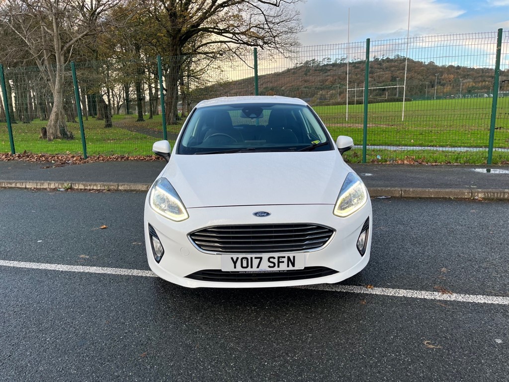 Used Ford Fiesta 2017 for sale - 76532376: Photo 5