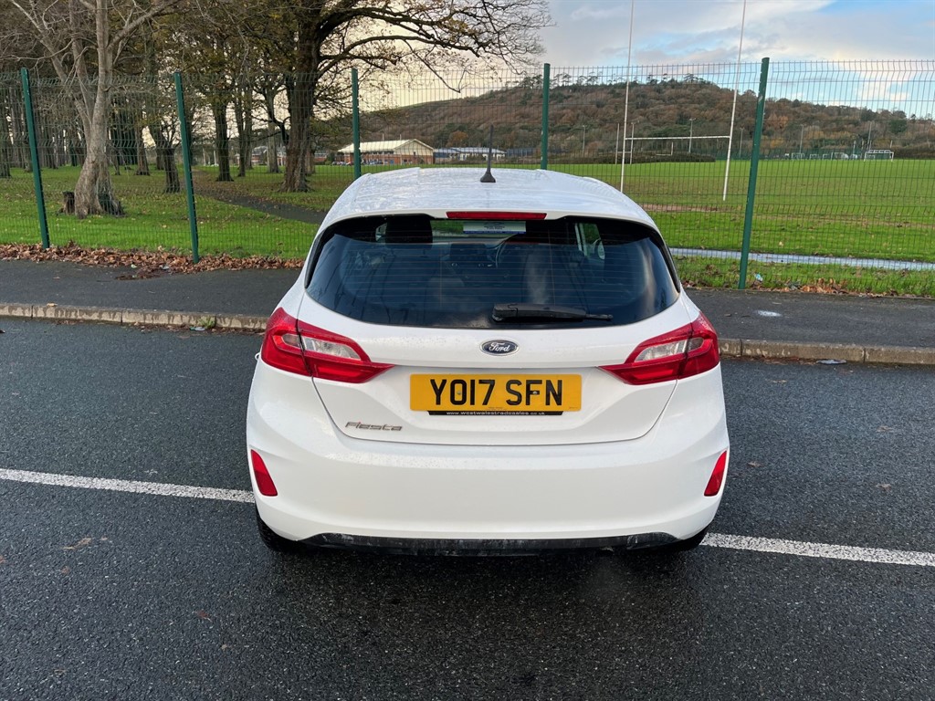 Used Ford Fiesta 2017 for sale - 76532376: Photo 9