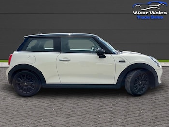 Used MINI Cooper 2018 for sale - 78542724: Photo