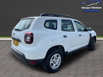 Used Dacia Duster 2019 for sale - 78736575: Photo