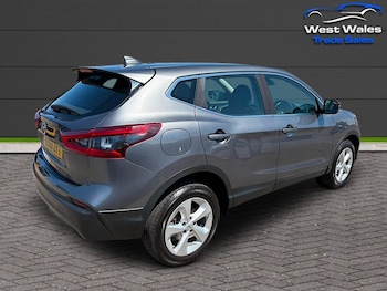 Used Nissan Qashqai 2018 for sale - 79208703: Photo