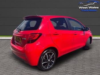 Used Toyota Yaris 2015 for sale - 78838312: Photo