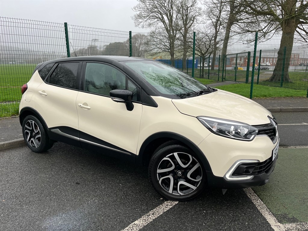 Used Renault Captur 2019 for sale - 77833822: Photo 2