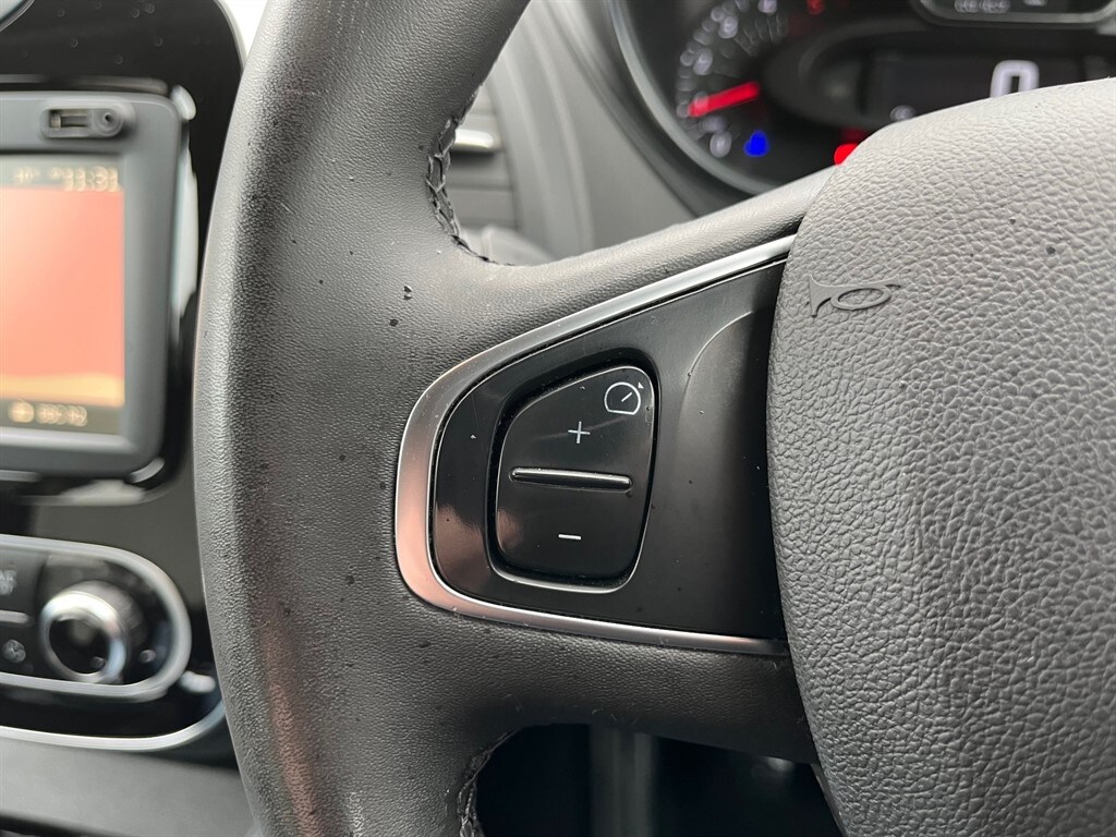 Used Renault Captur 2019 for sale - 77833822: Photo 26