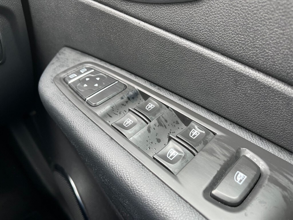 Used Renault Captur 2019 for sale - 77833822: Photo 28