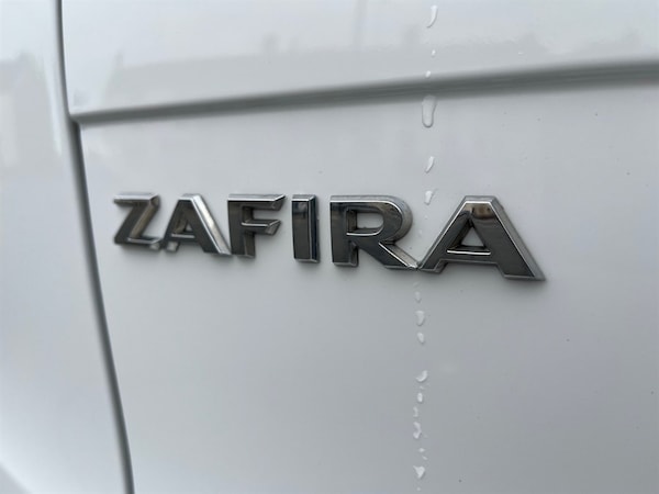 Used Vauxhall Zafira 2017 for sale - 76302560: Photo 10