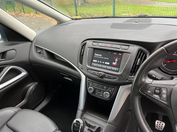 Used Vauxhall Zafira 2017 for sale - 76302560: Photo 19