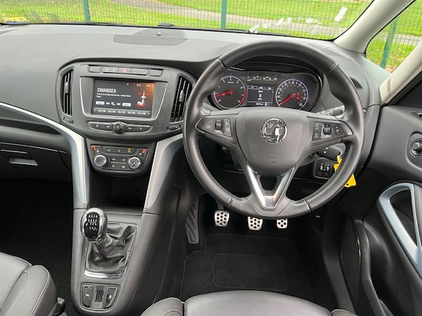Used Vauxhall Zafira 2017 for sale - 76302560: Photo 30