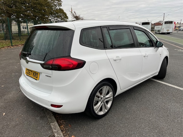 Used Vauxhall Zafira 2017 for sale - 76302560: Photo 4