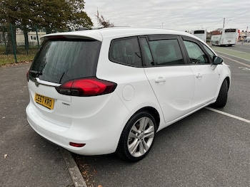 Used Vauxhall Zafira 2017 for sale - 76302560: Photo 4
