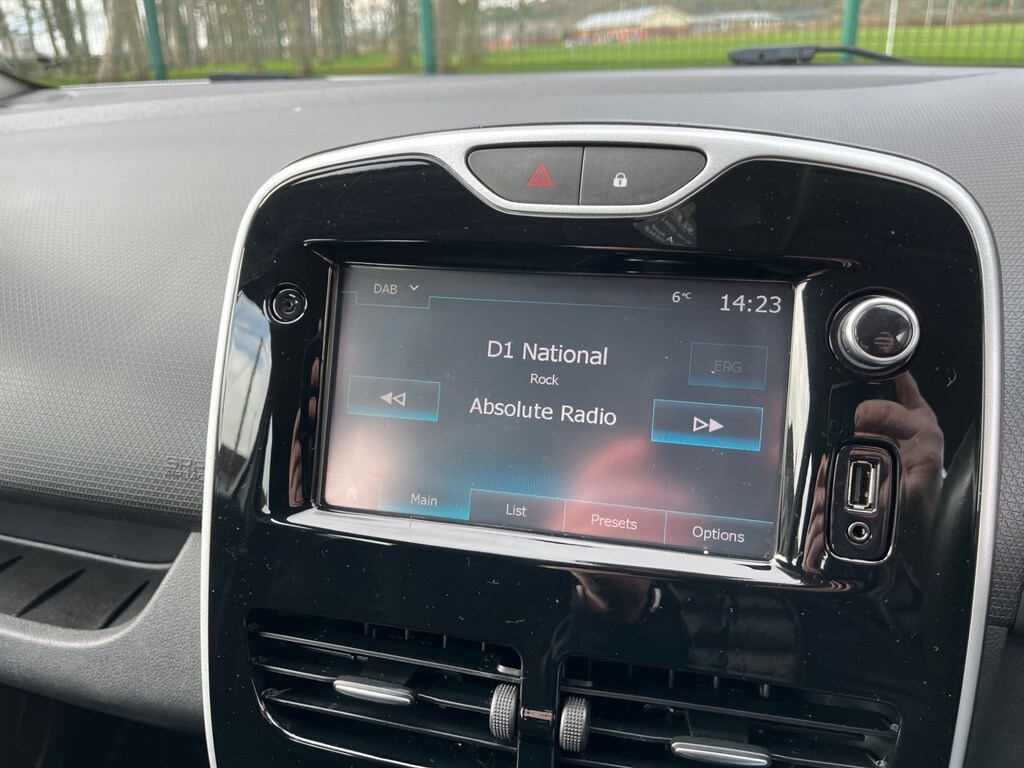 Used Renault Clio 2016 for sale - 77420672: Photo 19