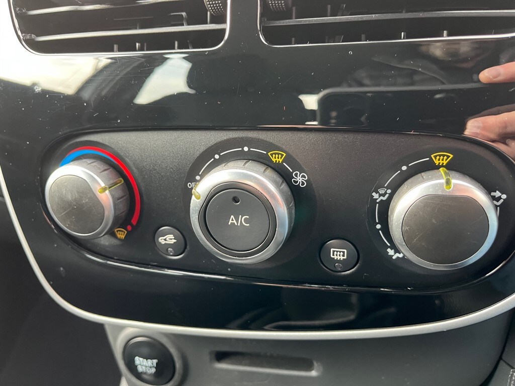 Used Renault Clio 2016 for sale - 77420672: Photo 21