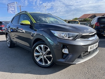 Used Kia Stonic 2018 for sale - 79369154: Photo