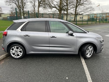 Used Citroen C4 Picasso 2017 for sale - 77492960: Photo