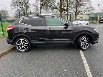 Used Nissan Qashqai 2017 for sale - 77665375: Photo