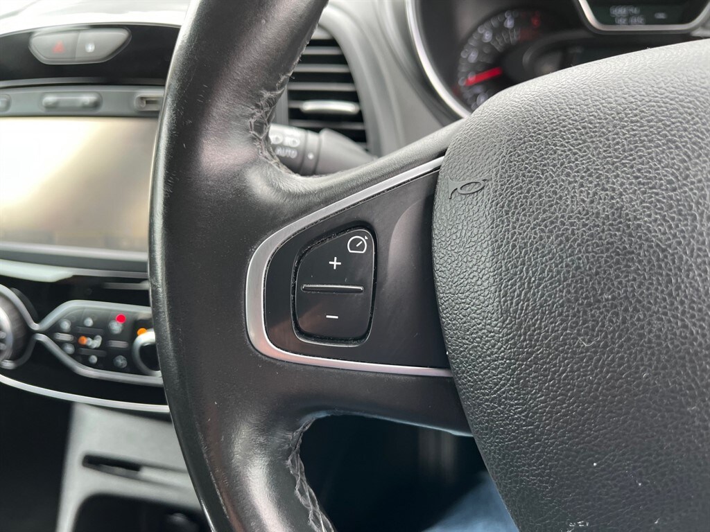 Used Renault Captur 2017 for sale - 78081494: Photo 25