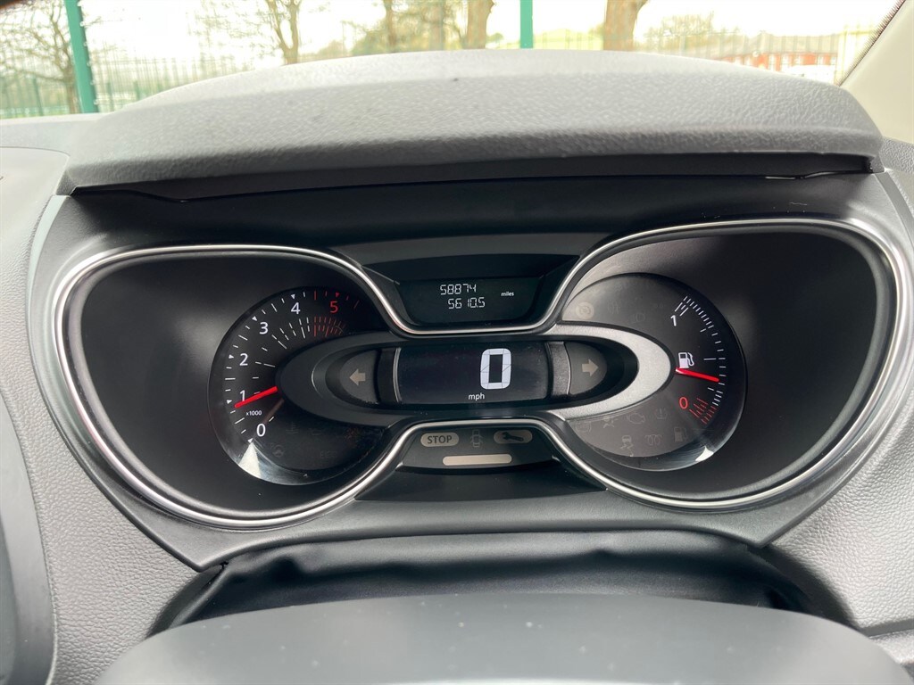 Used Renault Captur 2017 for sale - 78081494: Photo 29