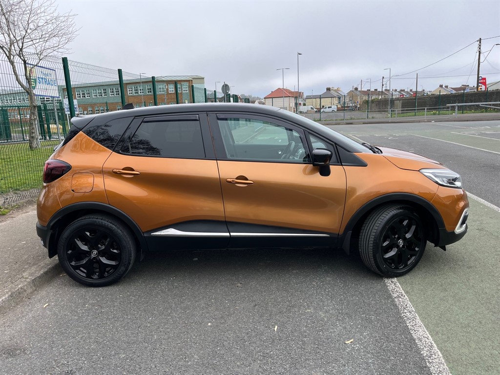 Used Renault Captur 2017 for sale - 78081494: Photo 3