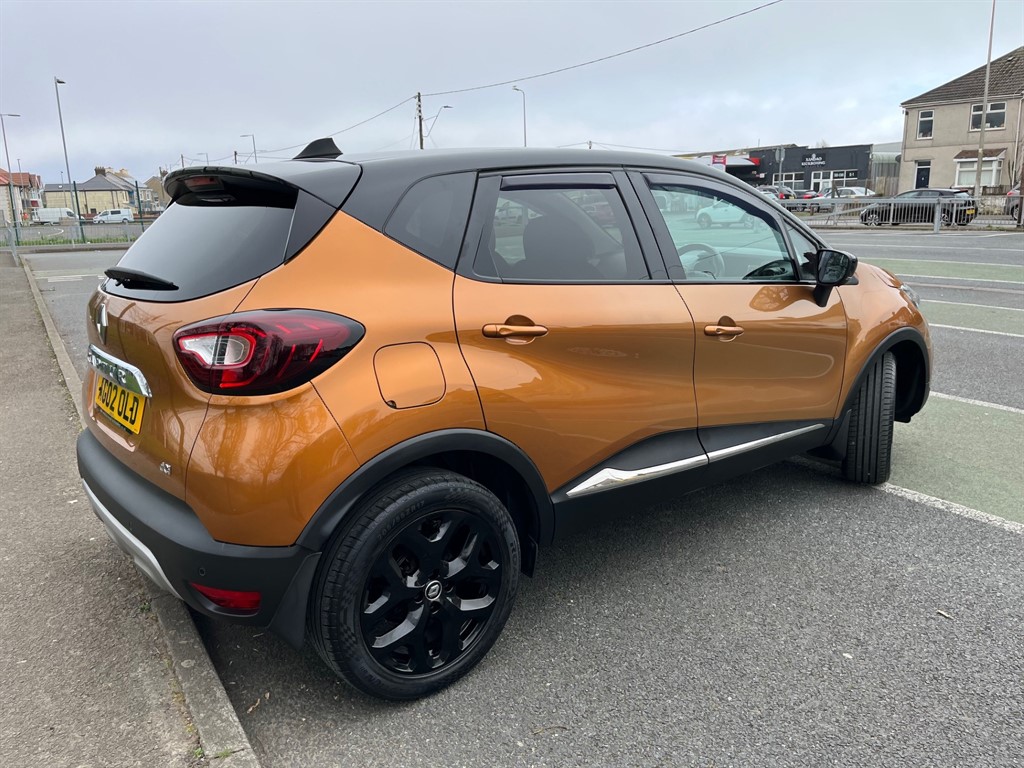 Used Renault Captur 2017 for sale - 78081494: Photo 4