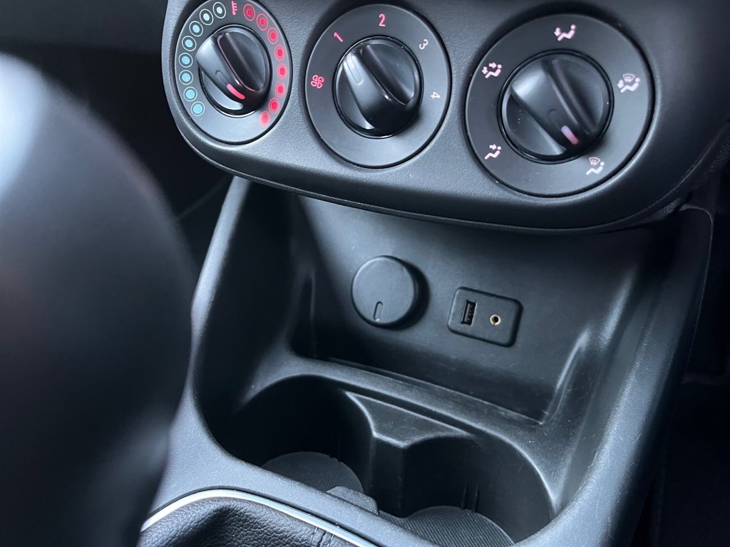 Used Vauxhall Corsa 2015 for sale - 76960373: Photo 23