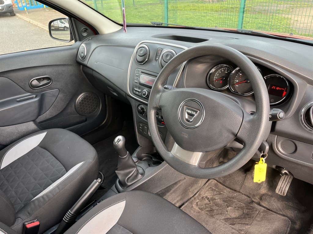 Used Dacia Sandero Stepway 2016 for sale - 78067277: Photo 14