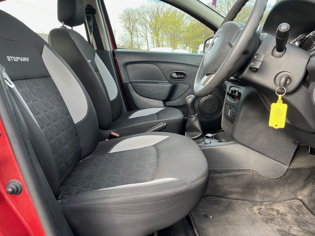 Used Dacia Sandero Stepway 2016 for sale - 78067277: Photo 15