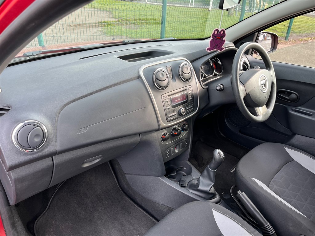 Used Dacia Sandero Stepway 2016 for sale - 78067277: Photo 17