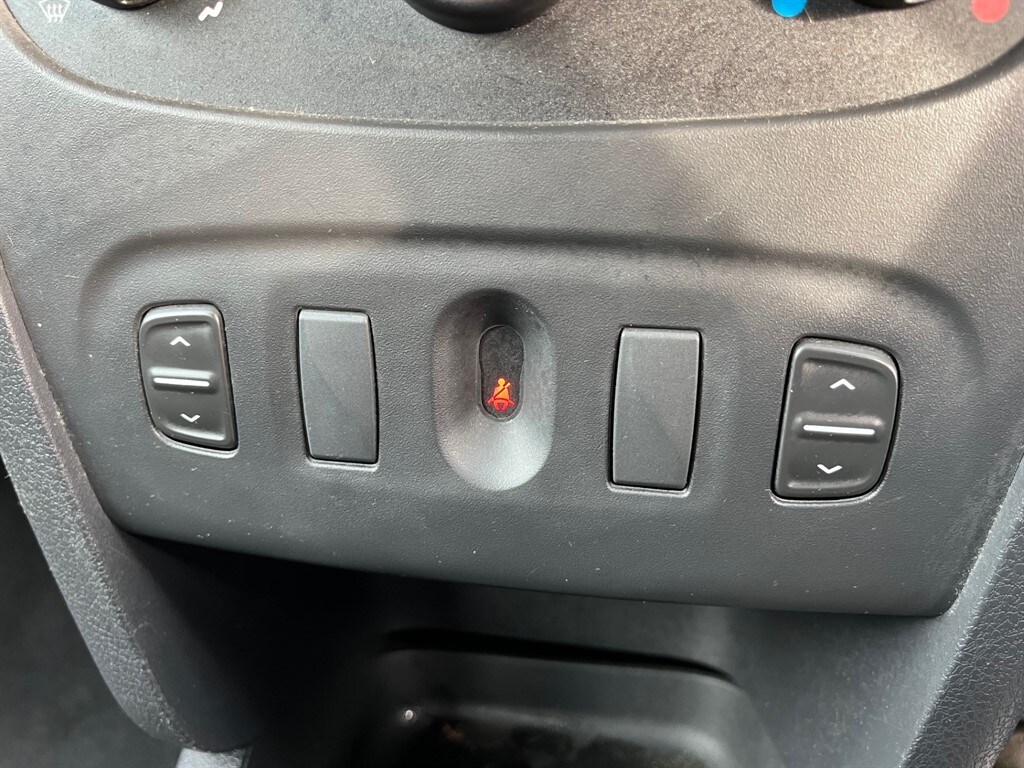 Used Dacia Sandero Stepway 2016 for sale - 78067277: Photo 24