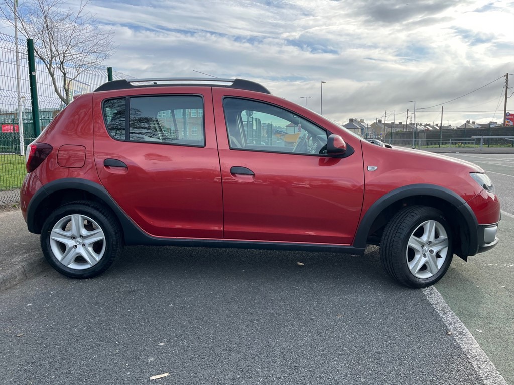 Used Dacia Sandero Stepway 2016 for sale - 78067277: Photo 3